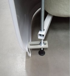 Комплект крепления фронтального экрана TRITON