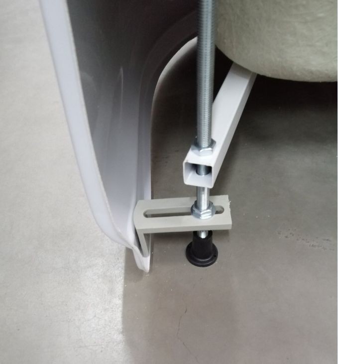 Комплект крепления фронтального экрана TRITON