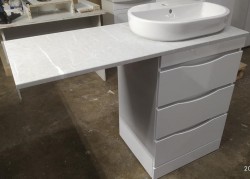 Столешница под раковину RUNO Каппа 120 белая универсальная 1203х490х19